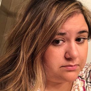 Meet your Posher, Lexie